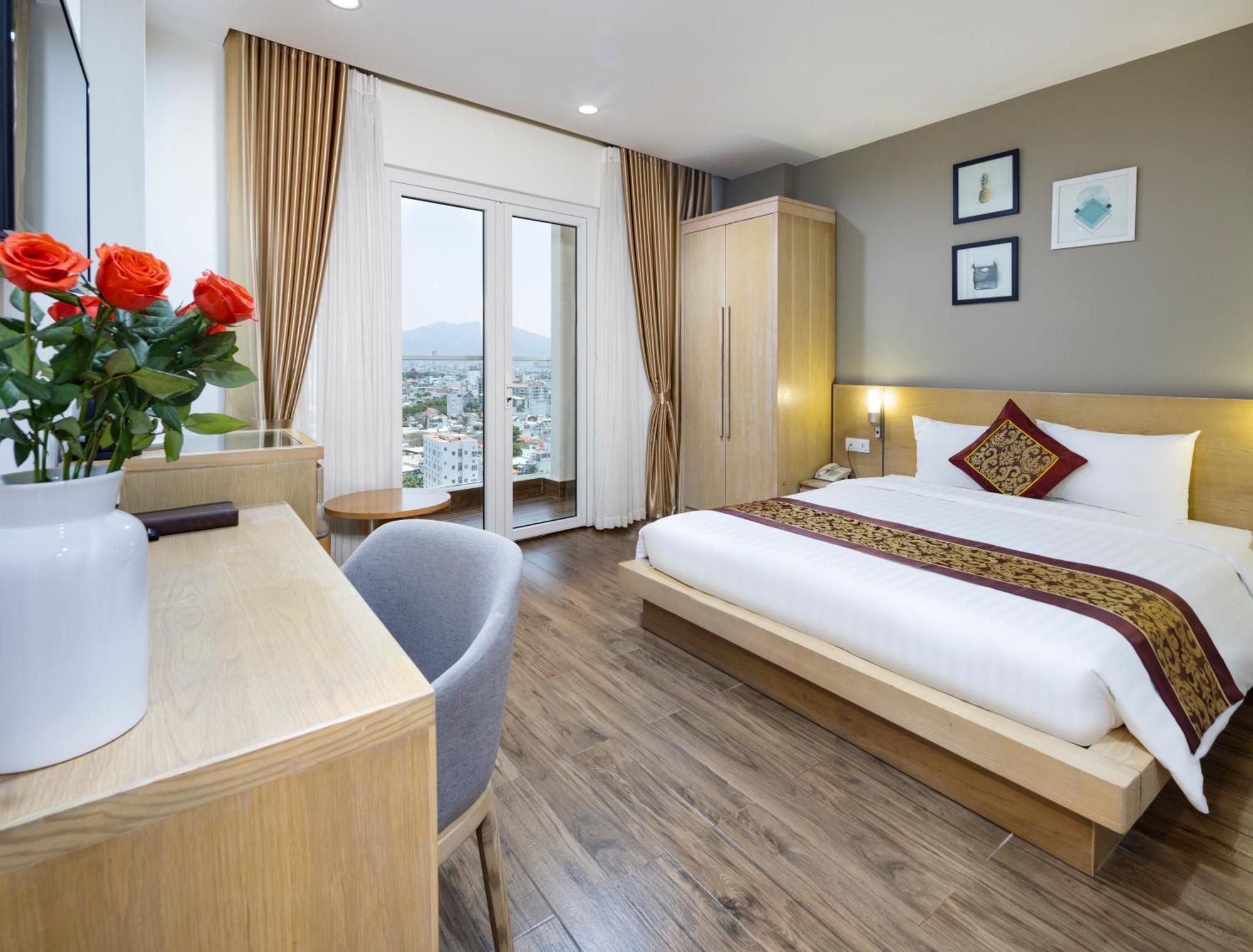 Gibson Hotel Нячанг Екстер'єр фото