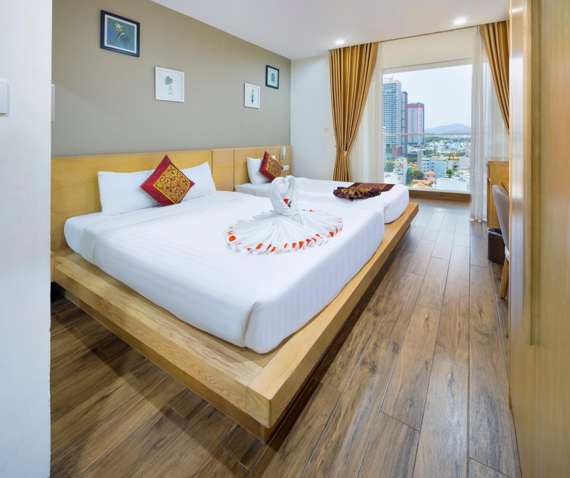 Gibson Hotel Нячанг Екстер'єр фото