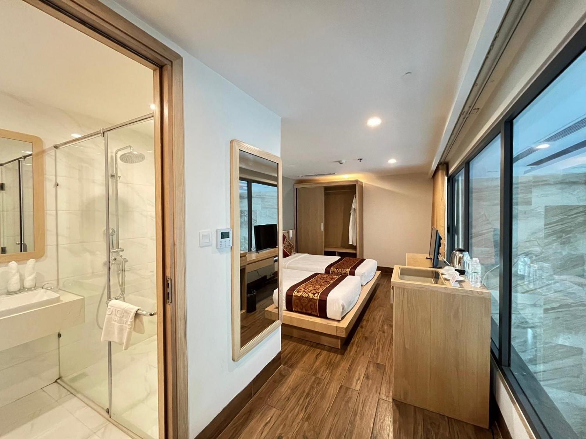 Gibson Hotel Нячанг Екстер'єр фото
